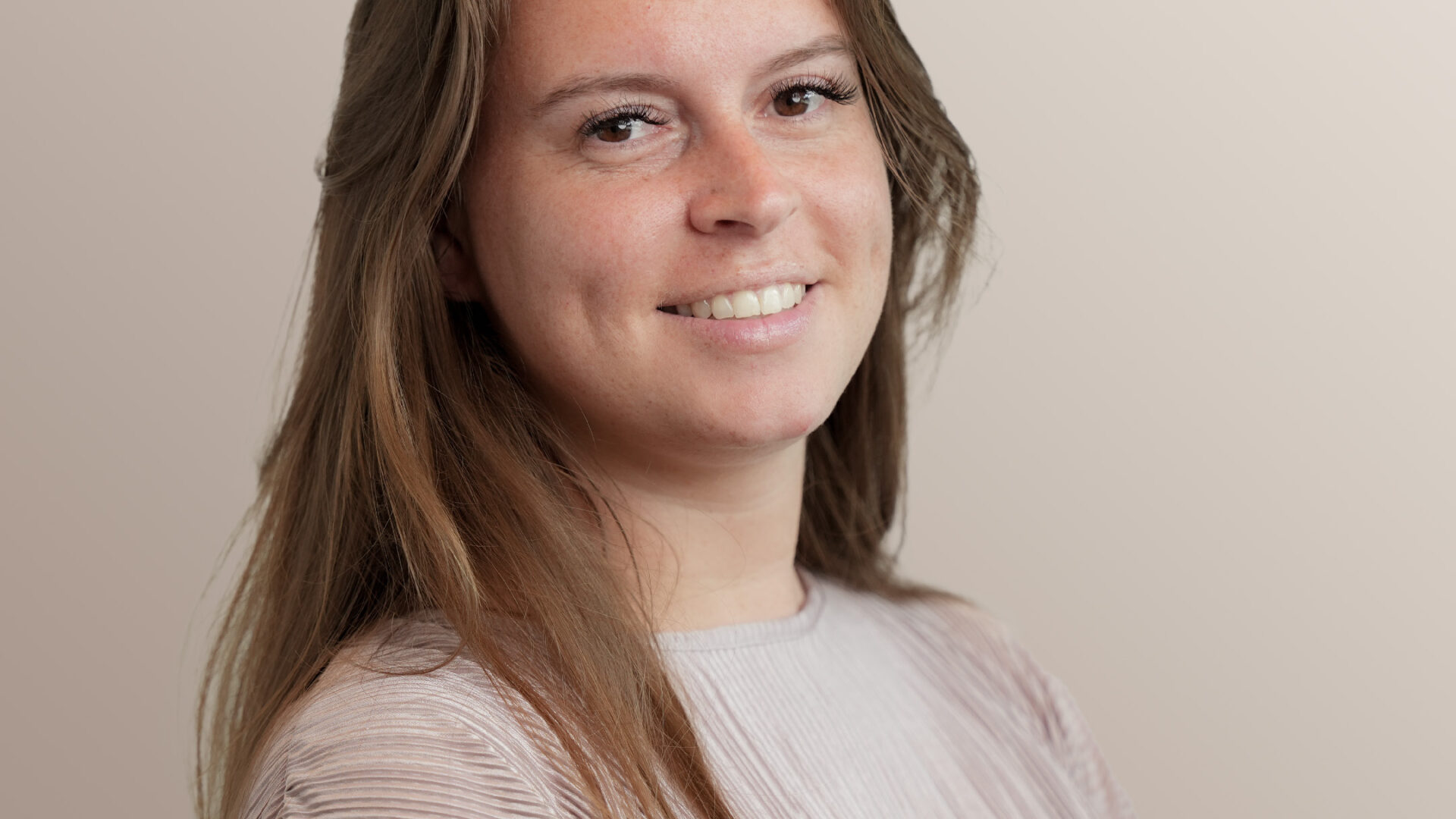 Portretfoto van Tess van Soest, Business Unit Manager bij Vonders